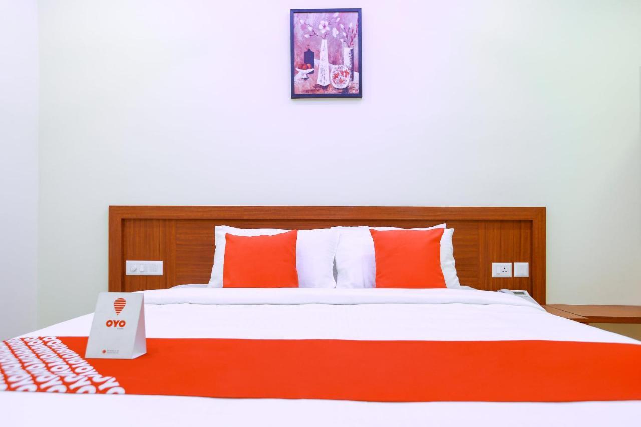 Hotel Oyo Ramis Residency Kannur Exterior foto